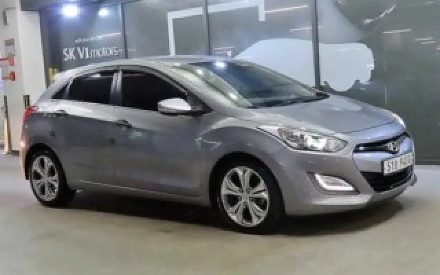 I30CW 중고차 뉴 i30 1.6 GDI PYL 매물 사진 18 - 2013/10 78,440km